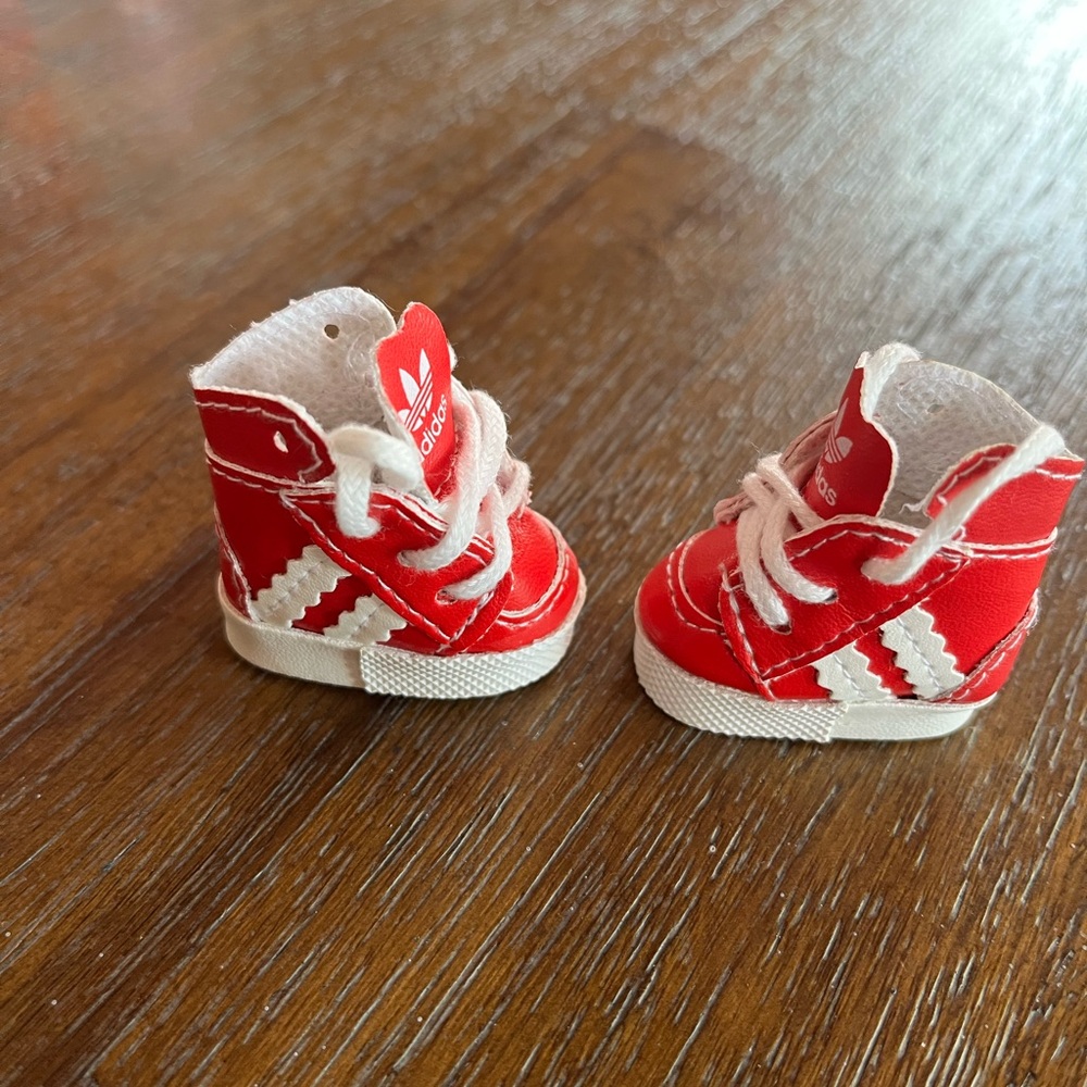 Labubu shoes - Picture 2 of 2